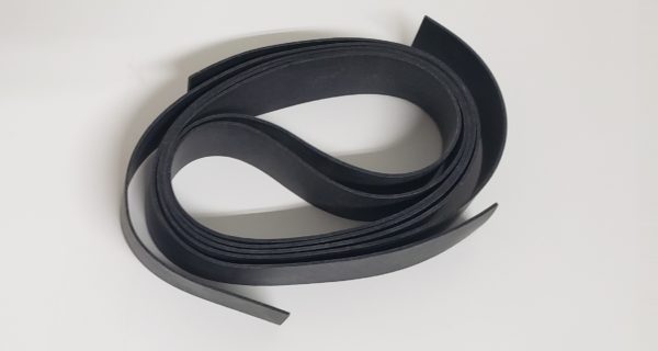 UB2014 Front Apron Seals (Pair)