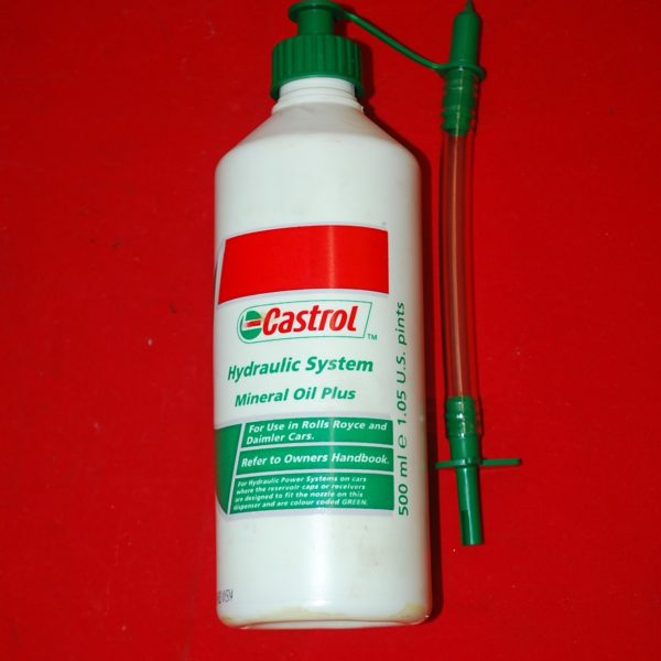 UT13741 Castrol Hydraulic Mineral Oil-NOS