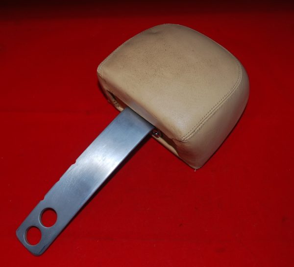 UB16810 Silver Shadow Head Rest