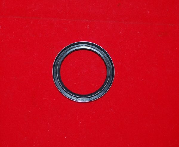 UG13397 Front Brake Oil Seal - Image 2